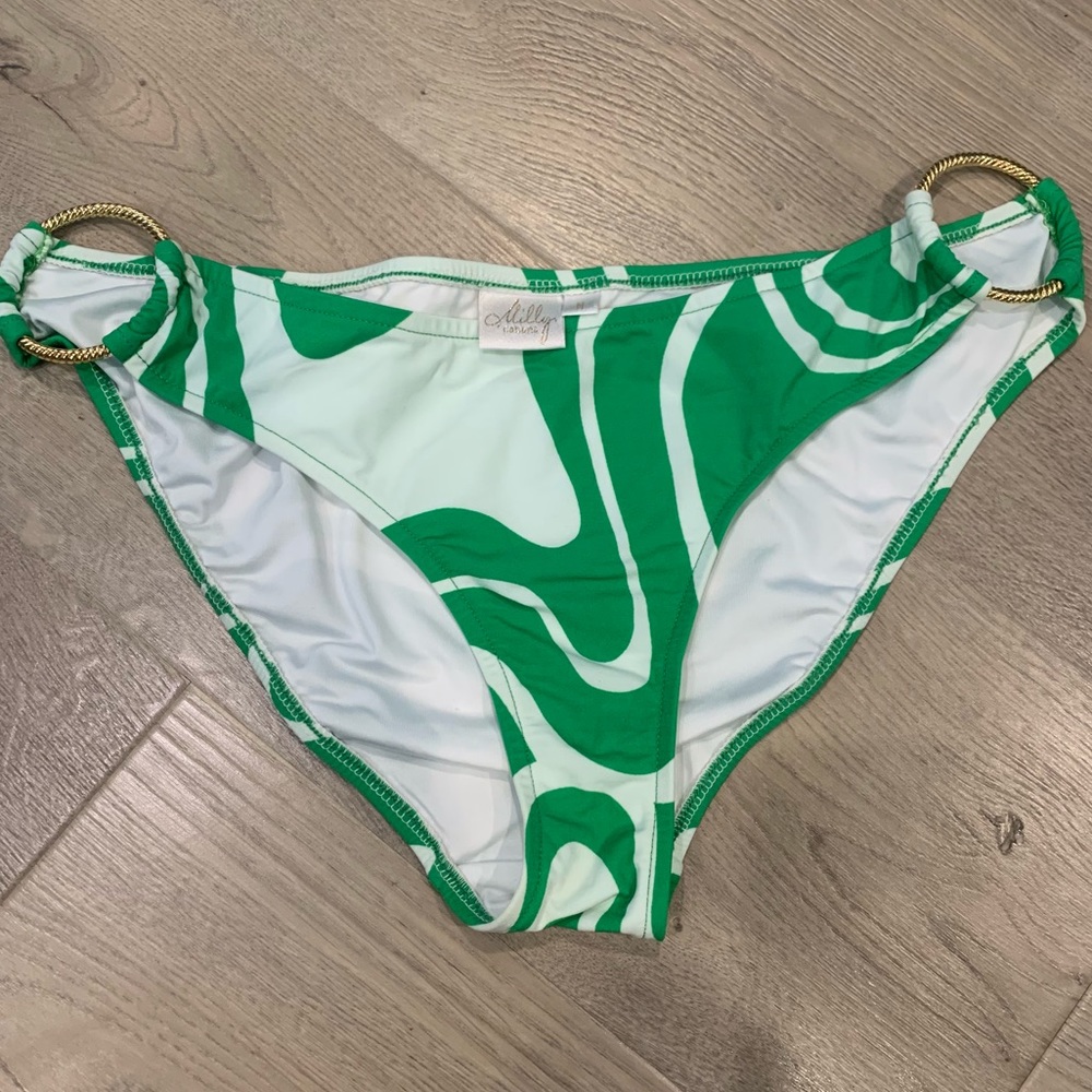 Bikini Bottom EUC